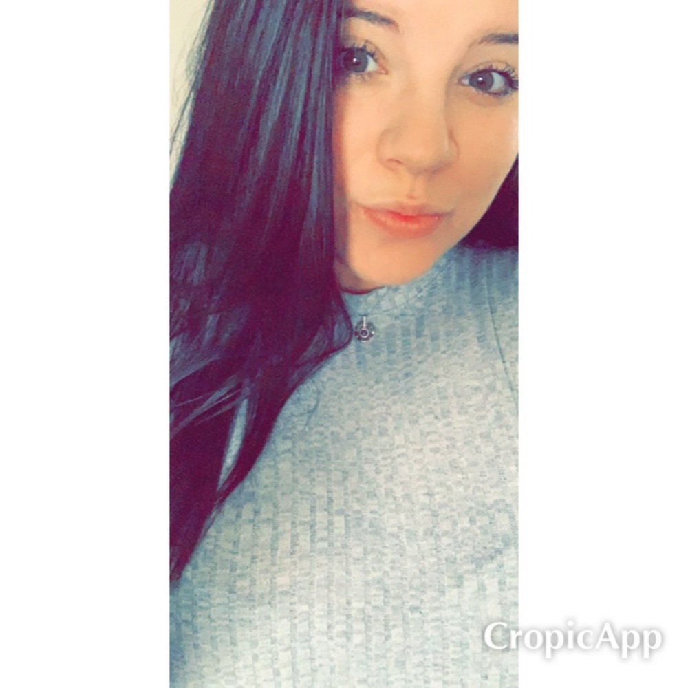 Meet your Posher, Jacqueline